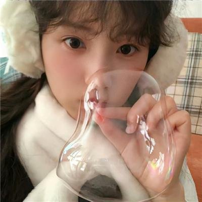 少女与海怪
